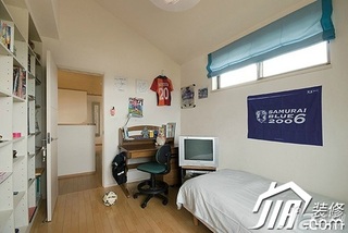 日式风格小户型富裕型80平米卧室床效果图