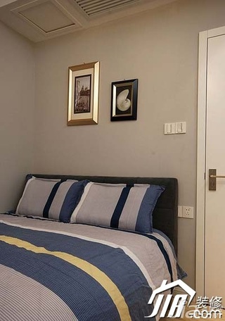 简约风格公寓舒适经济型90平米卧室床效果图