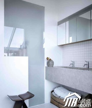 欧式风格公寓简洁经济型110平米卫生间洗手台效果图
