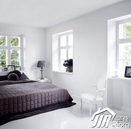 白色装修,二居室装修,经济型装修,卧室,简洁,床,床头柜,灯具,书桌