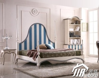 混搭风格公寓简洁富裕型90平米卧室床效果图