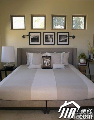 混搭风格公寓简洁豪华型70平米卧室卧室背景墙床效果图