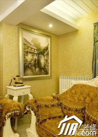 欧式风格别墅简洁富裕型客厅沙发图片