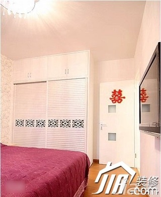 混搭风格小户型简洁富裕型60平米卧室电视背景墙床图片
