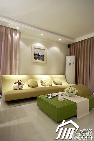 简约风格公寓简洁富裕型130平米客厅沙发背景墙沙发图片