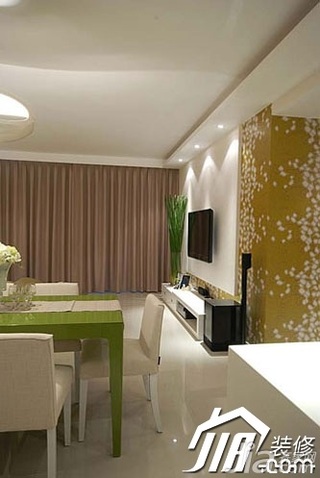 简约风格公寓简洁富裕型130平米客厅电视背景墙灯具效果图