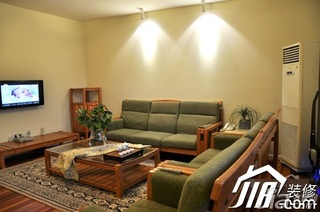 混搭风格公寓舒适5-10万100平米客厅电视背景墙沙发图片