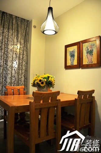 5-10万装修,100平米装修,混搭风格,公寓装修,餐厅,窗帘,灯具,餐桌,餐厅背景墙