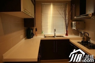 简约风格公寓简洁富裕型120平米厨房橱柜安装图
