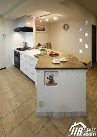 欧式风格公寓简洁白色富裕型100平米厨房橱柜定做