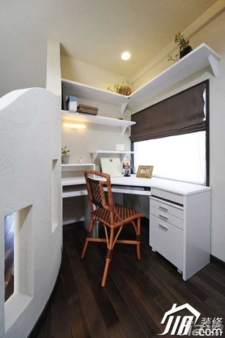 日式风格公寓富裕型90平米书房书桌效果图