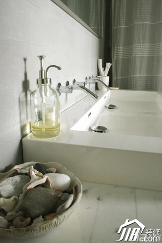 美式风格一居室富裕型洗手台图片