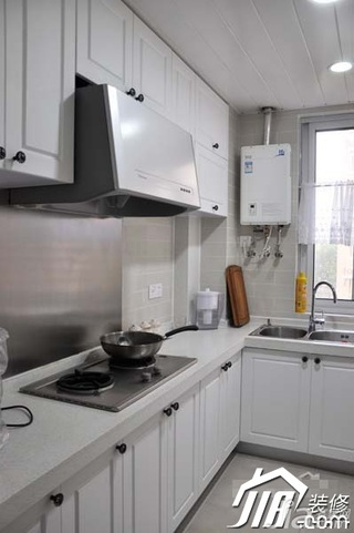 混搭风格公寓简洁白色豪华型90平米厨房橱柜设计图纸