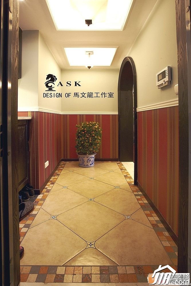 混搭风格,富裕型装修,80平米装修,公寓装修,过道,木门