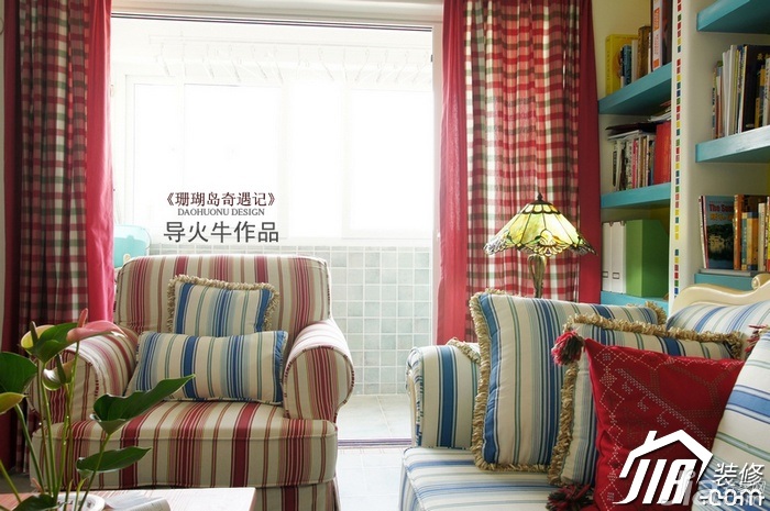 导火牛,地中海风格,富裕型装修,复式装修,沙发,书架,窗帘
