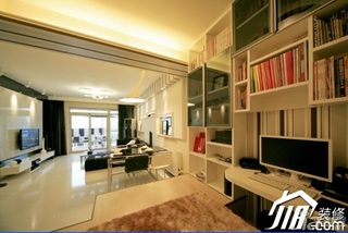 混搭风格公寓简洁豪华型100平米客厅电视背景墙沙发图片
