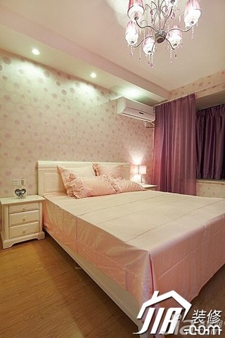 简约风格二居室舒适3万-5万90平米卧室壁纸效果图