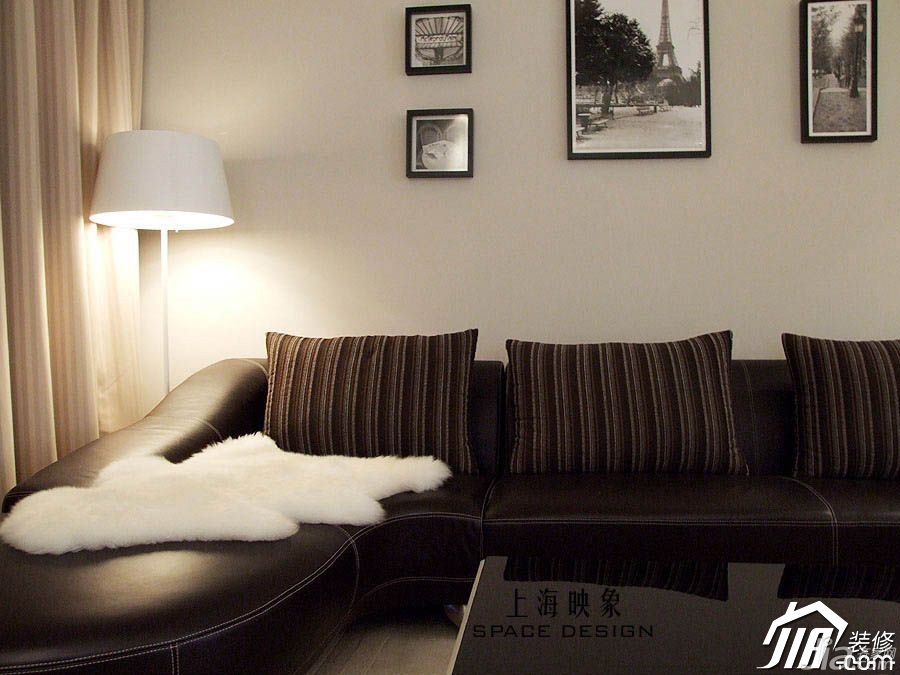 公寓装修,简约风格,客厅,沙发背景墙,沙发,客厅,沙发,茶几,窗帘,灯具,沙发背景墙
