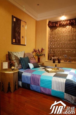 东南亚风格公寓经济型卧室床图片