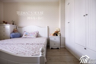 田园风格白色富裕型儿童房背景墙床效果图