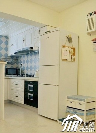 田园风格小户型简洁白色5-10万厨房橱柜安装图
