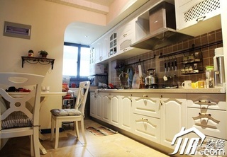 地中海风格小户型白色5-10万90平米厨房橱柜定做