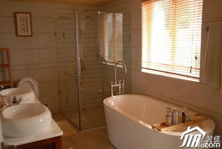 美式乡村风格别墅富裕型浴缸图片