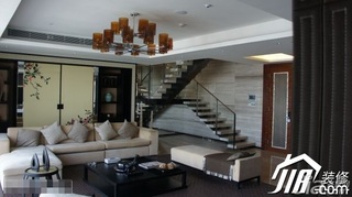混搭风格复式富裕型110平米客厅楼梯沙发图片