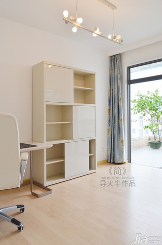 导火牛简约风格公寓简洁白色经济型书房书桌图片