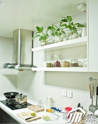 简约风格二居室白色10-15万90平米厨房橱柜安装图