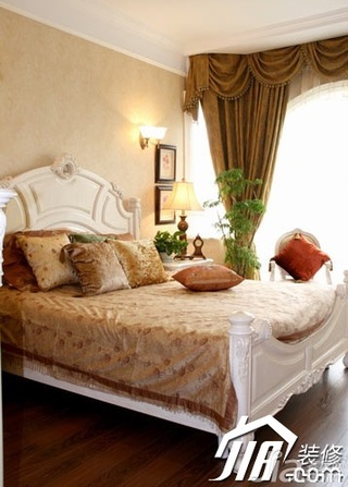 欧式风格别墅舒适豪华型卧室床效果图