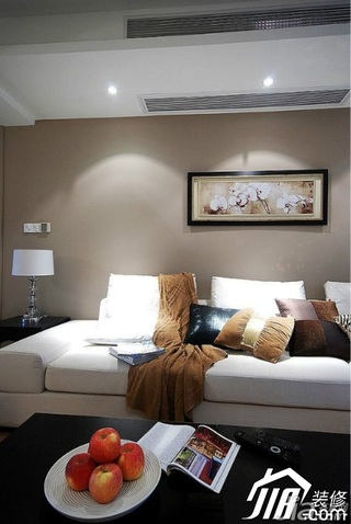 简约风格公寓10-15万120平米客厅沙发图片