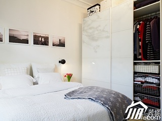 欧式风格小户型经济型60平米卧室床效果图