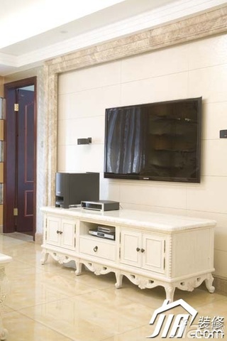 欧式风格豪华型客厅电视柜效果图
