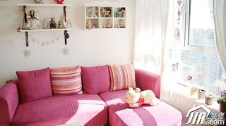 简约风格二居室客厅沙发效果图