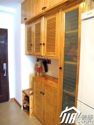 日式风格小户型原木色经济型60平米玄关玄关柜效果图