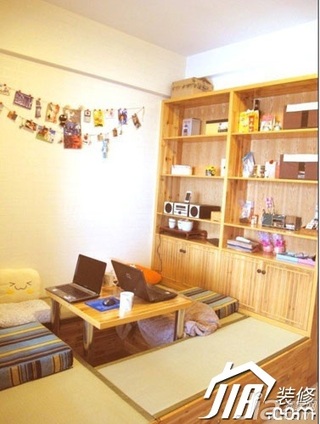 日式风格小户型原木色经济型60平米书房榻榻米效果图