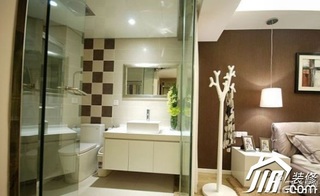 简约风格三居室130平米卫生间洗手台效果图