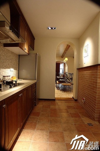 地中海风格公寓原木色经济型110平米厨房橱柜设计