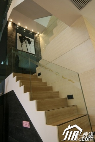 混搭风格复式时尚20万以上楼梯设计图