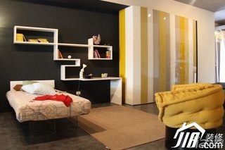 公寓黄色卧室床图片