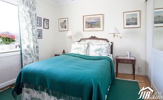 欧式风格公寓卧室卧室背景墙床效果图
