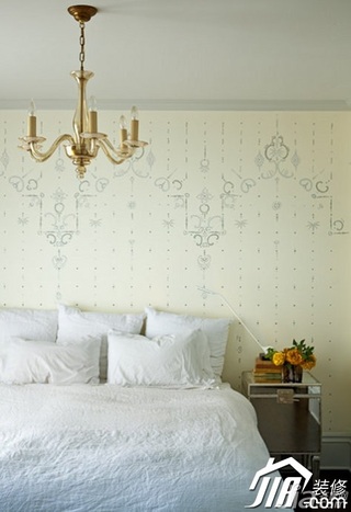 简约风格复式简洁富裕型卧室床效果图