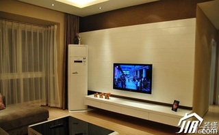 简约风格三居室经济型电视柜婚房设计图