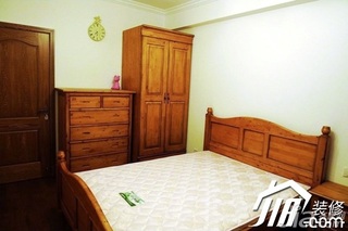 美式乡村风格公寓原木色富裕型120平米卧室床图片