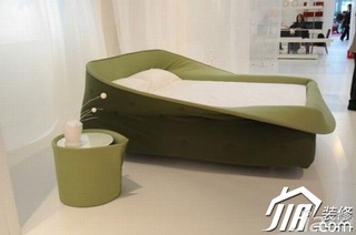 混搭风格公寓另类绿色富裕型卧室床图片