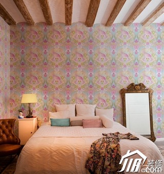 欧式风格公寓温馨富裕型卧室壁纸图片