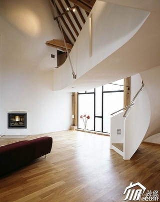 loft风格复式楼梯地板图片