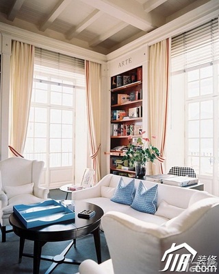 欧式风格简洁白色富裕型客厅沙发图片