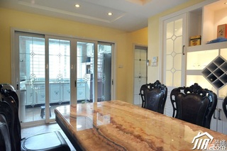 新古典风格公寓富裕型130平米餐厅餐桌图片